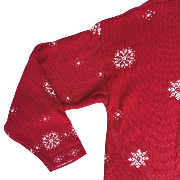 NutCracker Womens Festive Winter Sweater Medium Holiday Snowflakes Snowman Skier - Picture 9 of 11